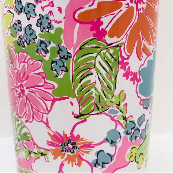 SOLD Lilly Pulitzer Target Glass Hurricane Vase - Picture 2 of 8